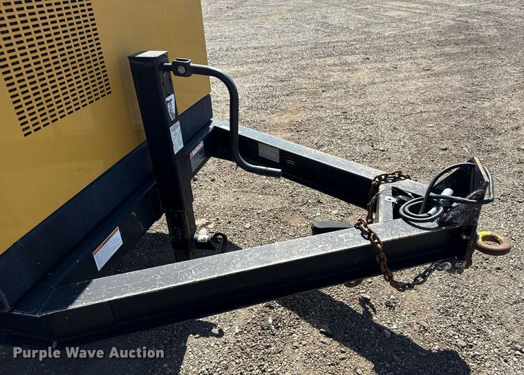 image for item EG2641 2010 Vermeer LP555DT vacuum excavator