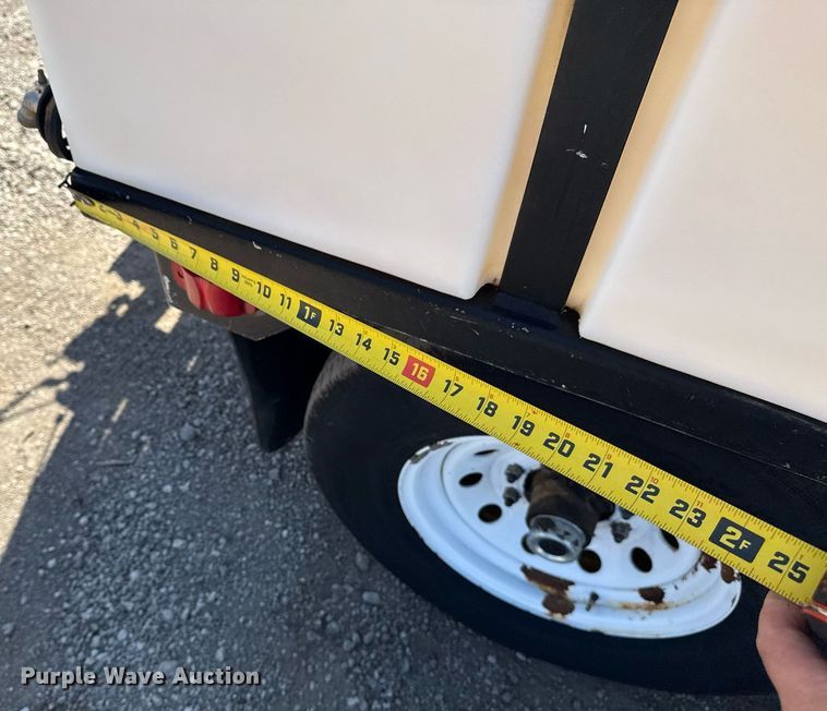 image for item EG2641 2010 Vermeer LP555DT vacuum excavator