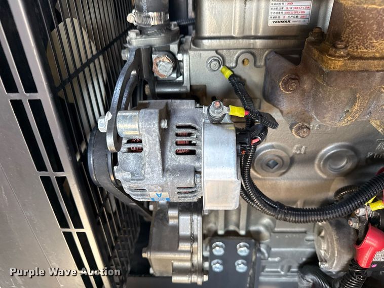 image for item EG2641 2010 Vermeer LP555DT vacuum excavator