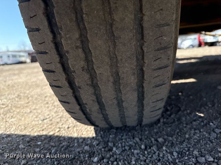 image for item EG2641 2010 Vermeer LP555DT vacuum excavator