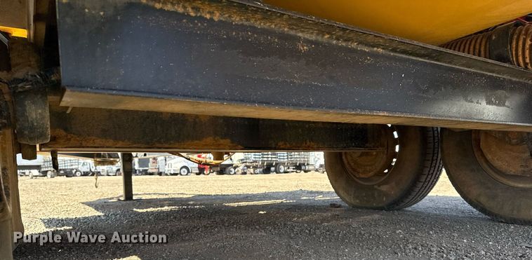 image for item EG2641 2010 Vermeer LP555DT vacuum excavator