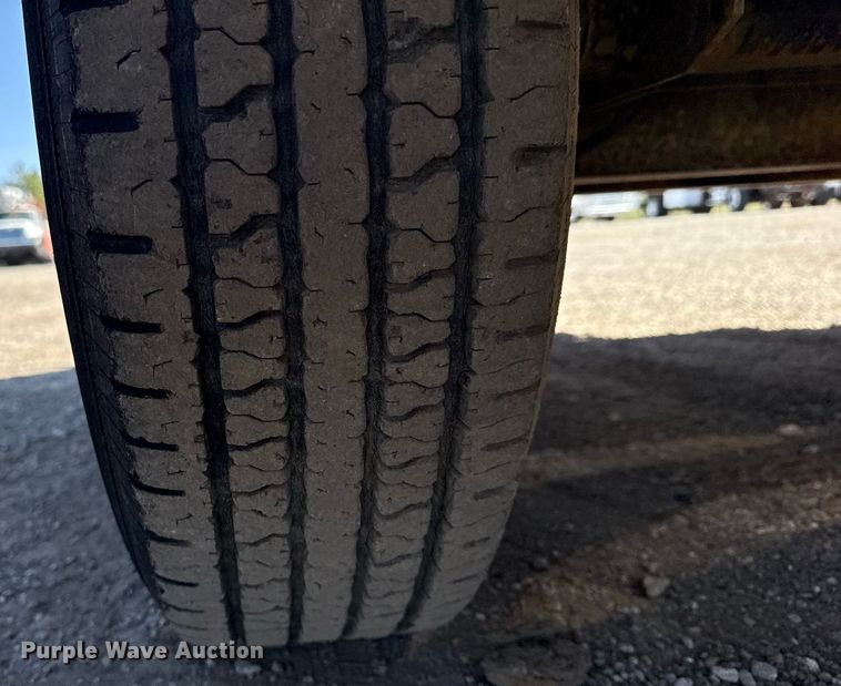 image for item EG2641 2010 Vermeer LP555DT vacuum excavator