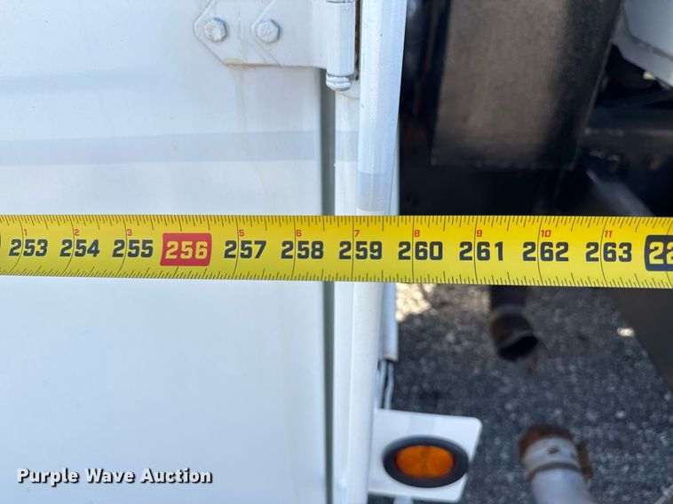 image for item EG2644 2009 International 7500 Crew Cab crane truck