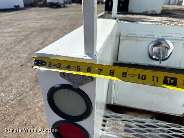 image for item EG2644 2009 International 7500 Crew Cab crane truck