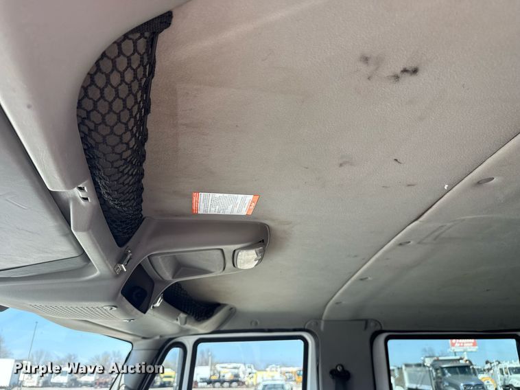 image for item EG2644 2009 International 7500 Crew Cab crane truck