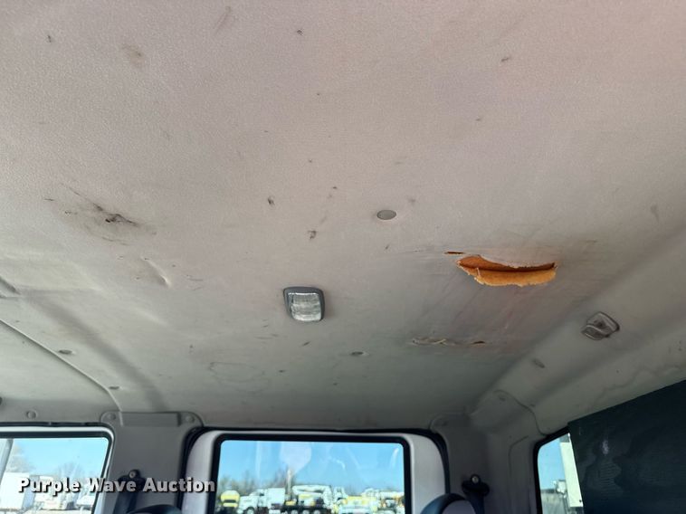 image for item EG2644 2009 International 7500 Crew Cab crane truck