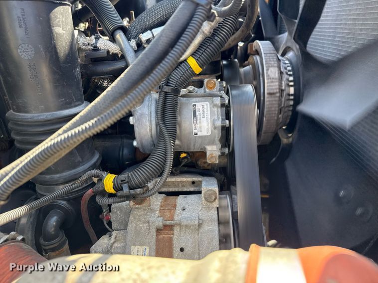 image for item EG2644 2009 International 7500 Crew Cab crane truck