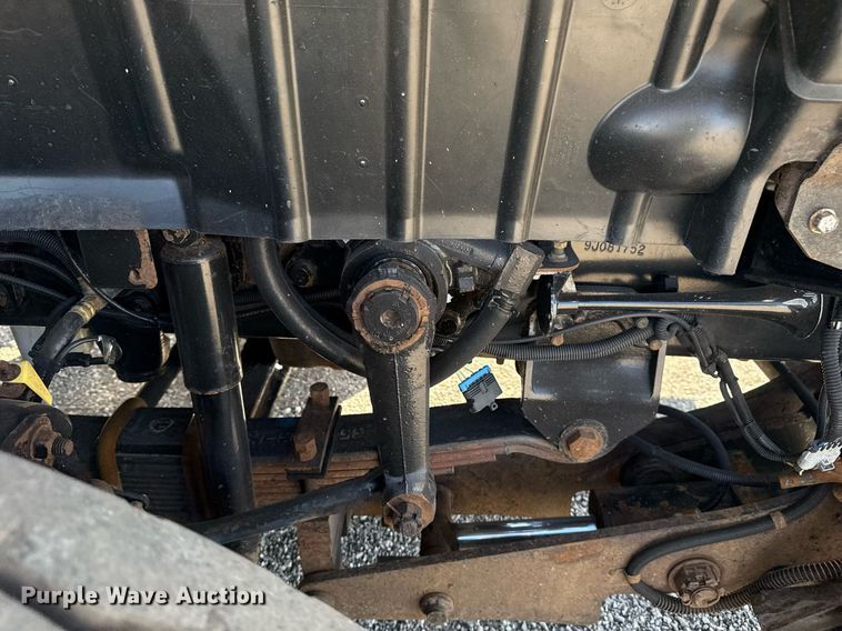 image for item EG2644 2009 International 7500 Crew Cab crane truck