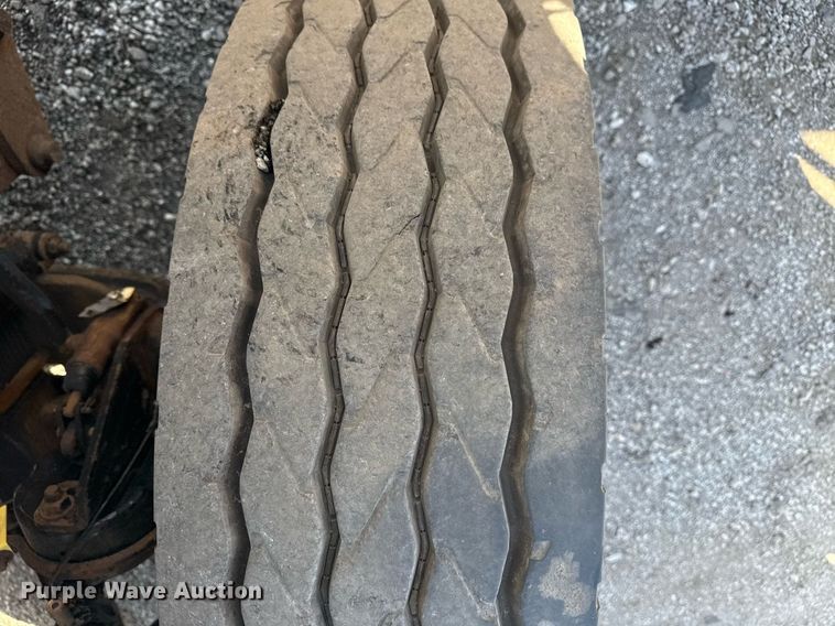 image for item EG2644 2009 International 7500 Crew Cab crane truck