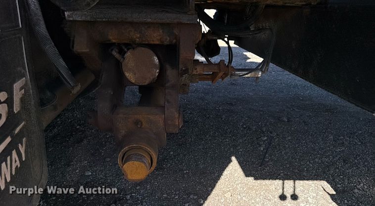 image for item EG2644 2009 International 7500 Crew Cab crane truck