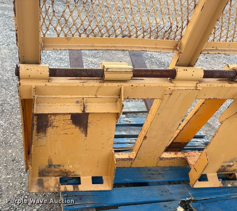 image for item EG2646 Skid steer forks