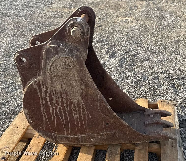 image for item EG2647 Gelth excavator bucket