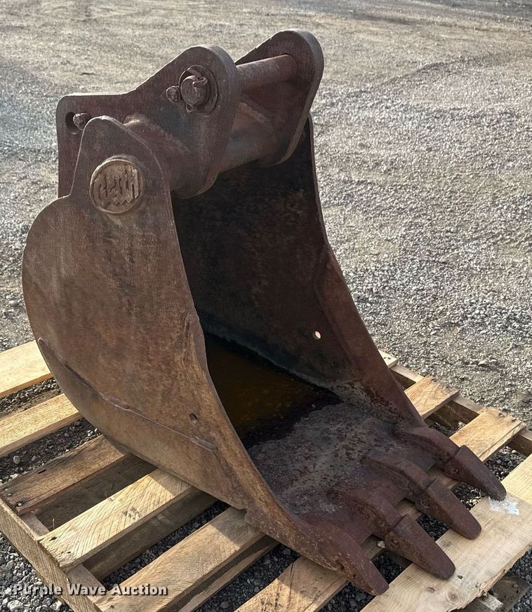 image for item EG2648 Gelth excavator bucket