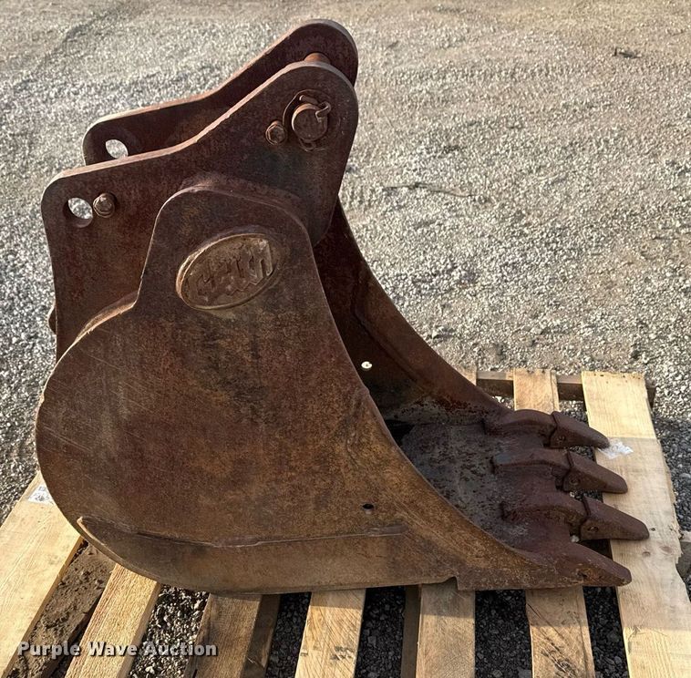 image for item EG2648 Gelth excavator bucket