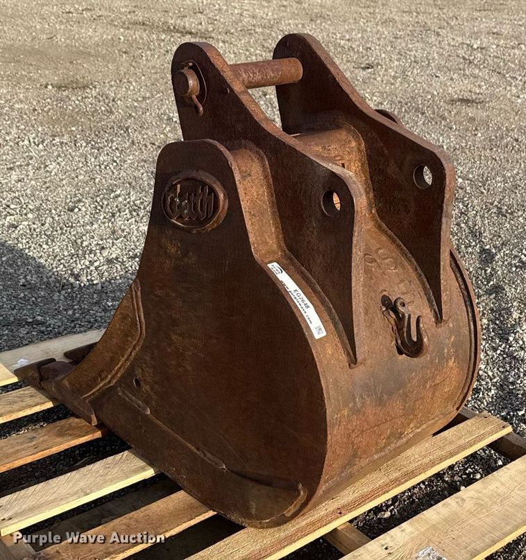 image for item EG2648 Gelth excavator bucket