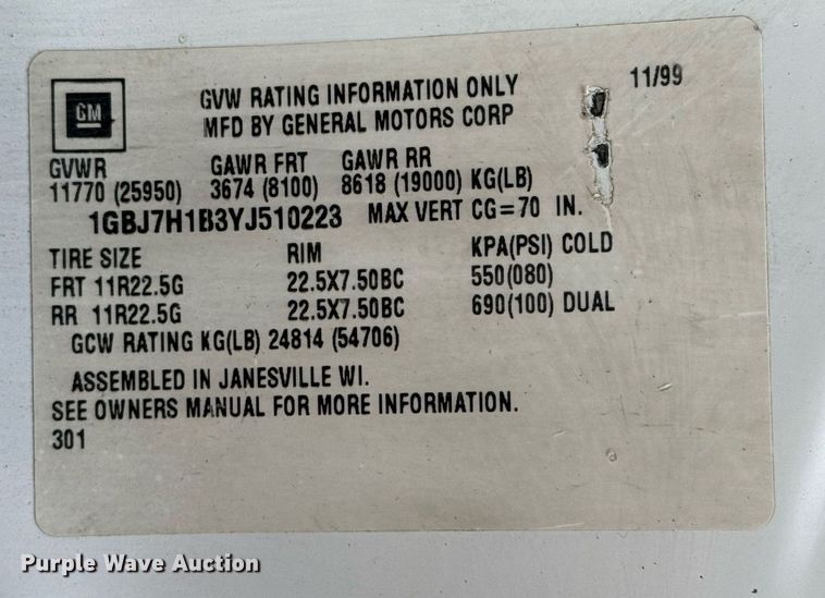 image for item EG2653 2000 Chevrolet C6500 dump truck