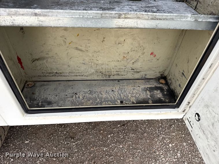 image for item EG2657 2016 Chevrolet Silverado 2500HD Double Cab utility bed pickup truck