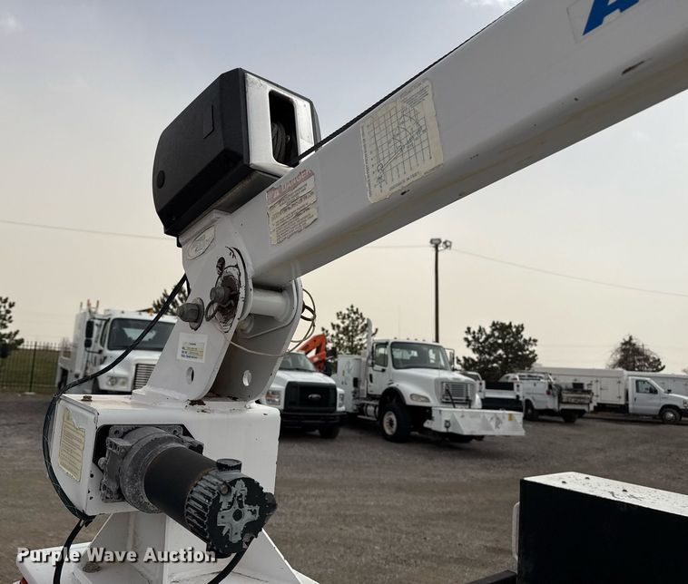 image for item EG2657 2016 Chevrolet Silverado 2500HD Double Cab utility bed pickup truck