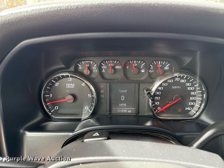 image for item EG2657 2016 Chevrolet Silverado 2500HD Double Cab utility bed pickup truck