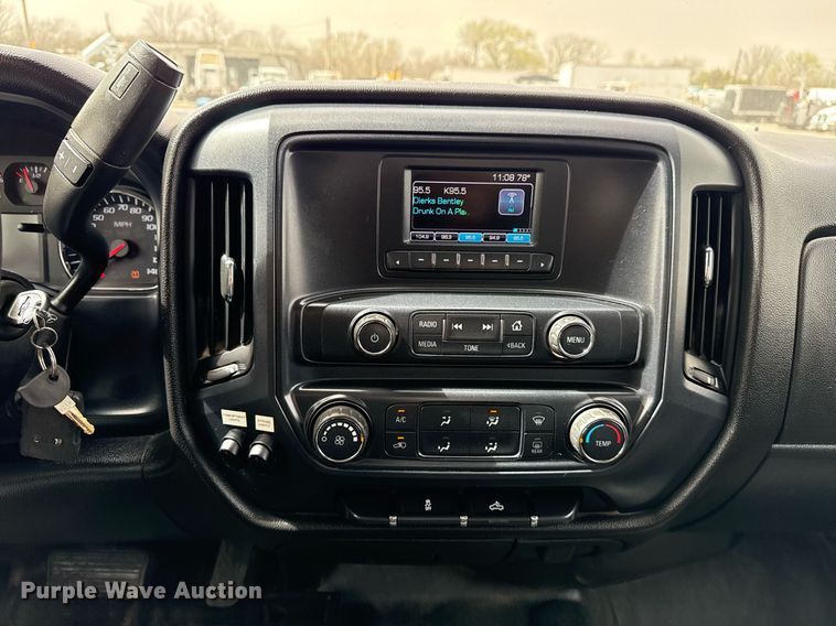 image for item EG2657 2016 Chevrolet Silverado 2500HD Double Cab utility bed pickup truck