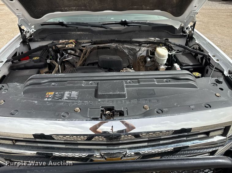 image for item EG2657 2016 Chevrolet Silverado 2500HD Double Cab utility bed pickup truck