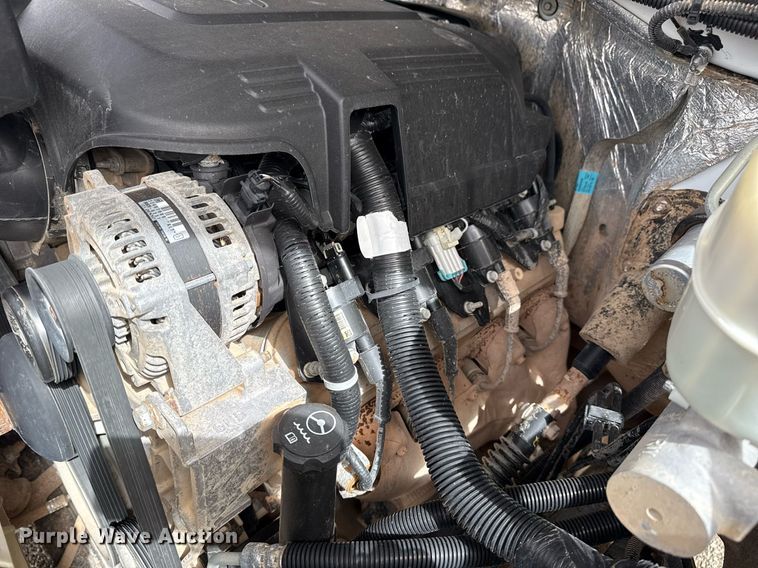 image for item EG2657 2016 Chevrolet Silverado 2500HD Double Cab utility bed pickup truck