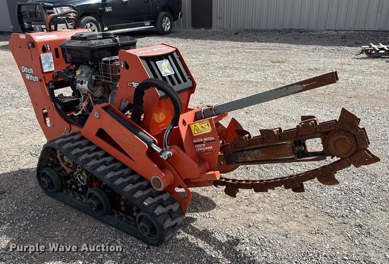 image for item EG2659 2018 Ditch Witch C16X trencher