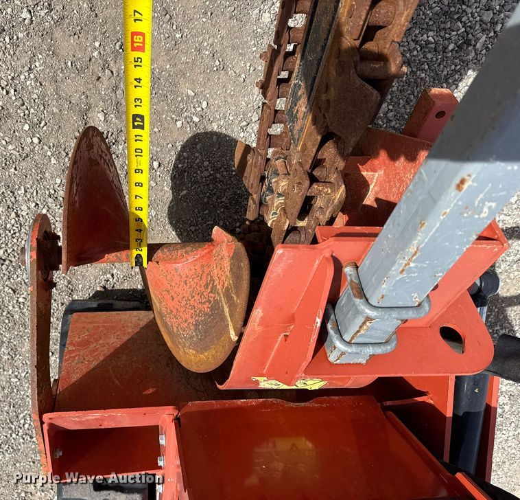 image for item EG2659 2018 Ditch Witch C16X trencher