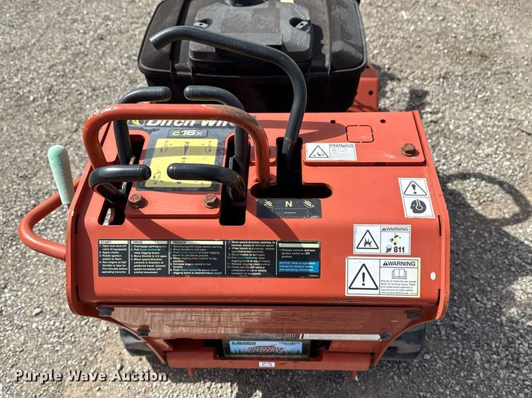 image for item EG2659 2018 Ditch Witch C16X trencher