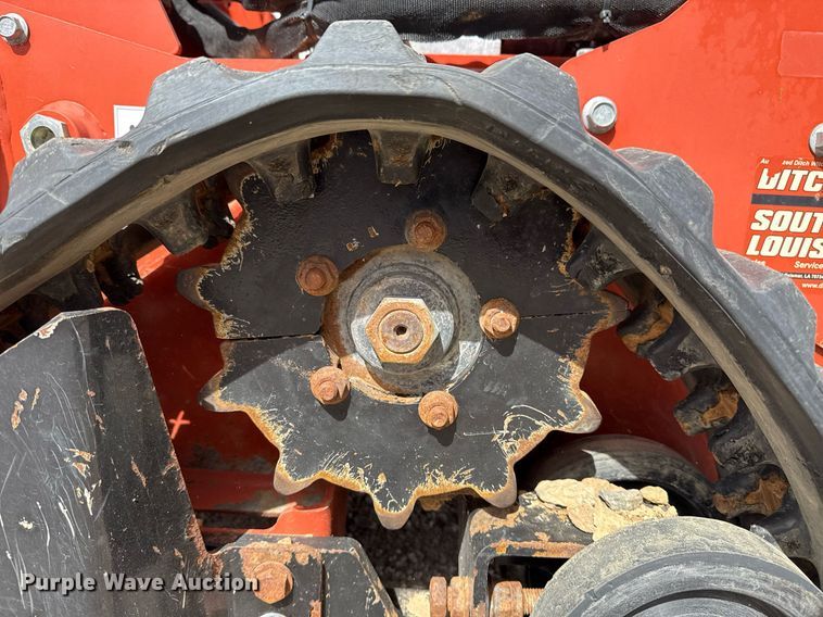 image for item EG2659 2018 Ditch Witch C16X trencher