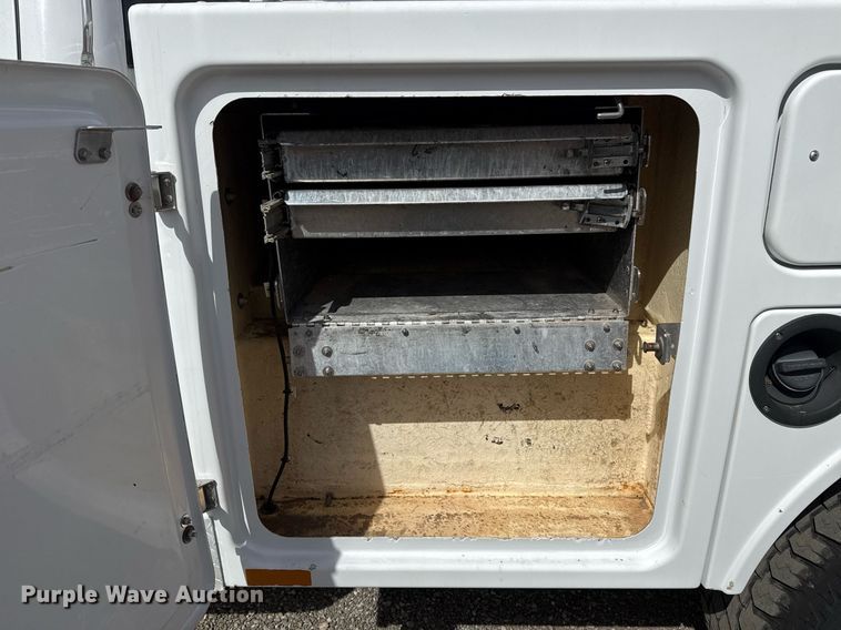 image for item EG2660 2012 Chevrolet Silverado 2500HD Ext. Cab utility bed pickup truck