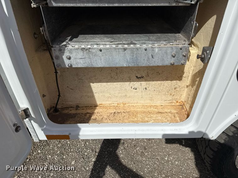 image for item EG2660 2012 Chevrolet Silverado 2500HD Ext. Cab utility bed pickup truck