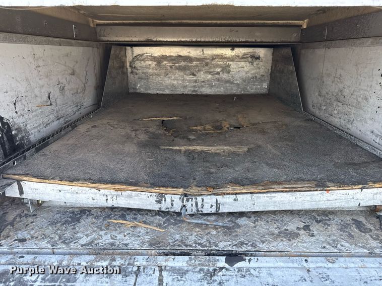 image for item EG2660 2012 Chevrolet Silverado 2500HD Ext. Cab utility bed pickup truck