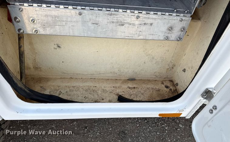 image for item EG2660 2012 Chevrolet Silverado 2500HD Ext. Cab utility bed pickup truck