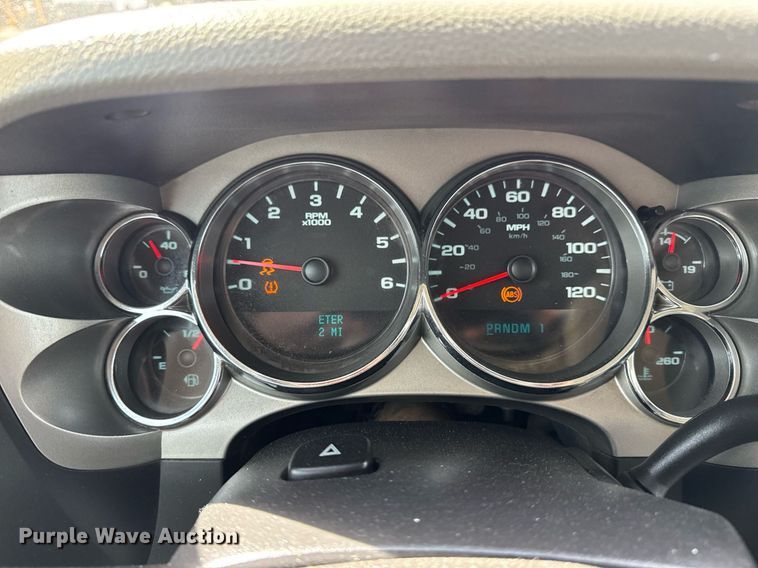 image for item EG2660 2012 Chevrolet Silverado 2500HD Ext. Cab utility bed pickup truck