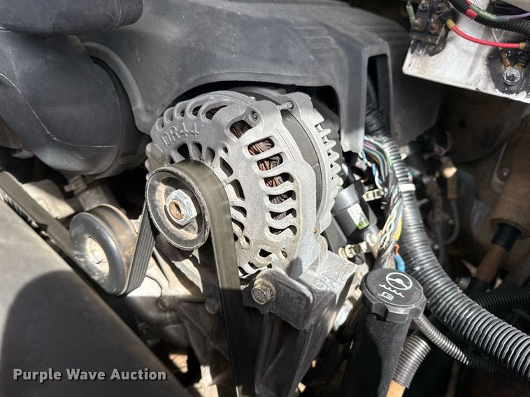 image for item EG2660 2012 Chevrolet Silverado 2500HD Ext. Cab utility bed pickup truck