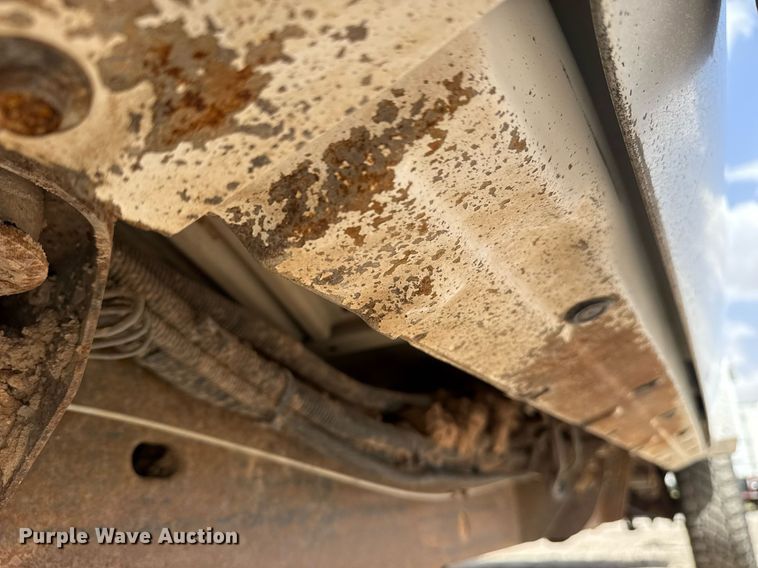 image for item EG2660 2012 Chevrolet Silverado 2500HD Ext. Cab utility bed pickup truck