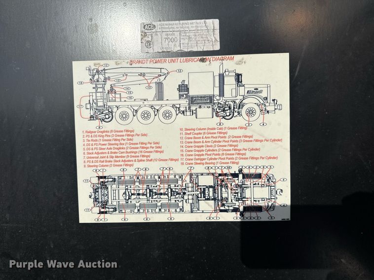 image for item EG2661 2011 Peterbilt 367 crane truck