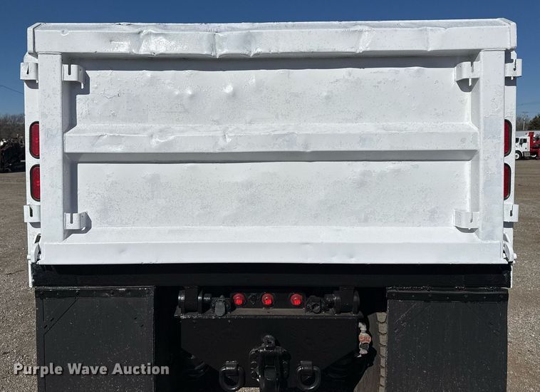 image for item EG2664 2011 International 7600 dump truck