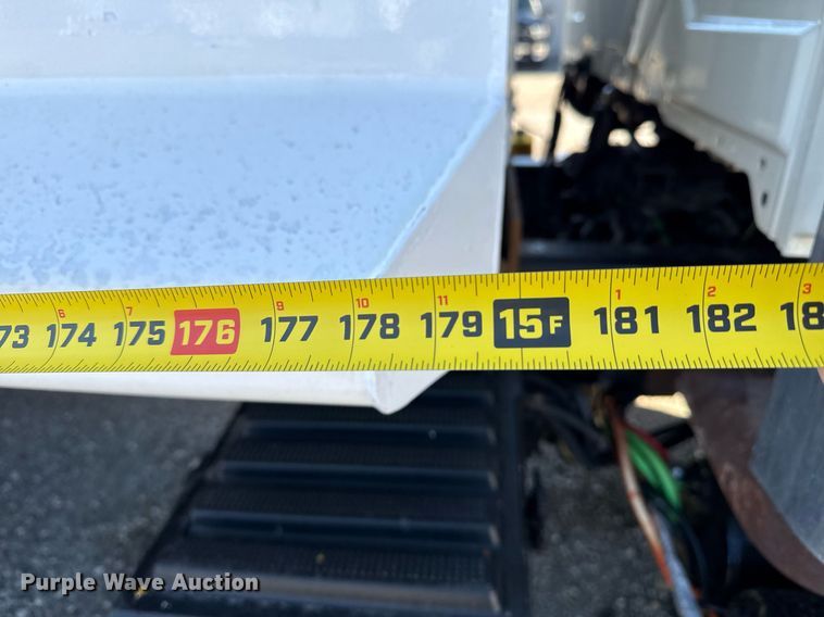 image for item EG2664 2011 International 7600 dump truck