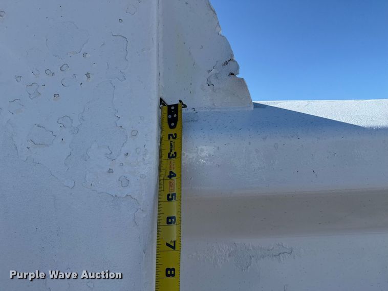 image for item EG2664 2011 International 7600 dump truck