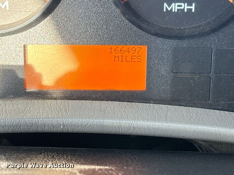 image for item EG2664 2011 International 7600 dump truck