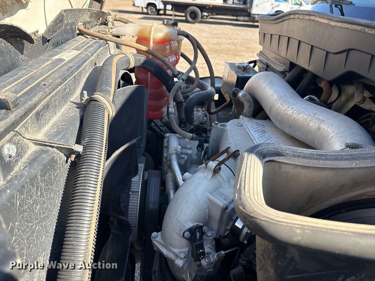 image for item EG2664 2011 International 7600 dump truck