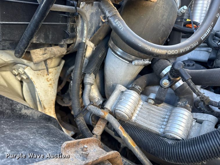 image for item EG2664 2011 International 7600 dump truck