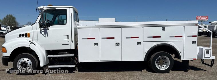 image for item EG5668 2007 Sterling Acterra utility / service truck
