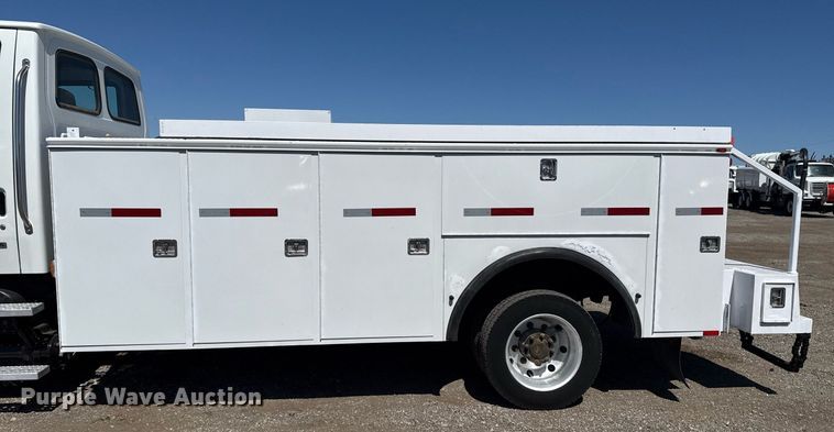 image for item EG5668 2007 Sterling Acterra utility / service truck
