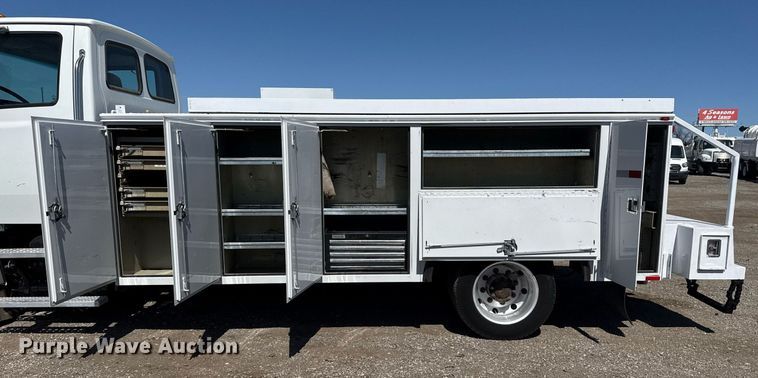 image for item EG5668 2007 Sterling Acterra utility / service truck