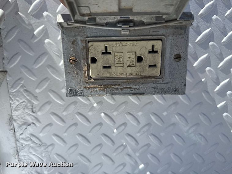 image for item EG5668 2007 Sterling Acterra utility / service truck