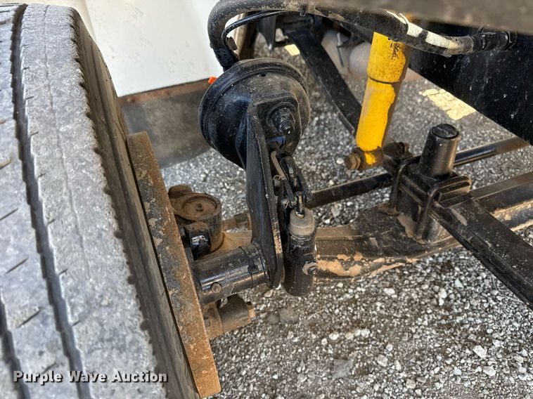 image for item EG5668 2007 Sterling Acterra utility / service truck