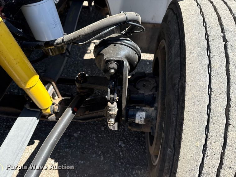 image for item EG5668 2007 Sterling Acterra utility / service truck